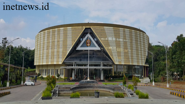 Eksplorasi Mendalam Universitas Padjadjaran